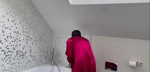  BJJ Misa in hot private bathroom